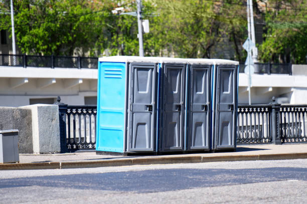 Best Portable restroom trailer rental  in Hurlock, MD